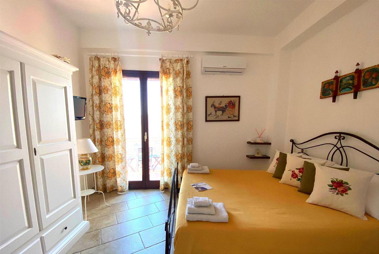 Casa Francesco Villa Forza d'Agro Bagian luar foto